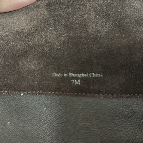 Micheal Kors Dark Brown Fringe Boot - 7M Like New - Picture 5 of 5